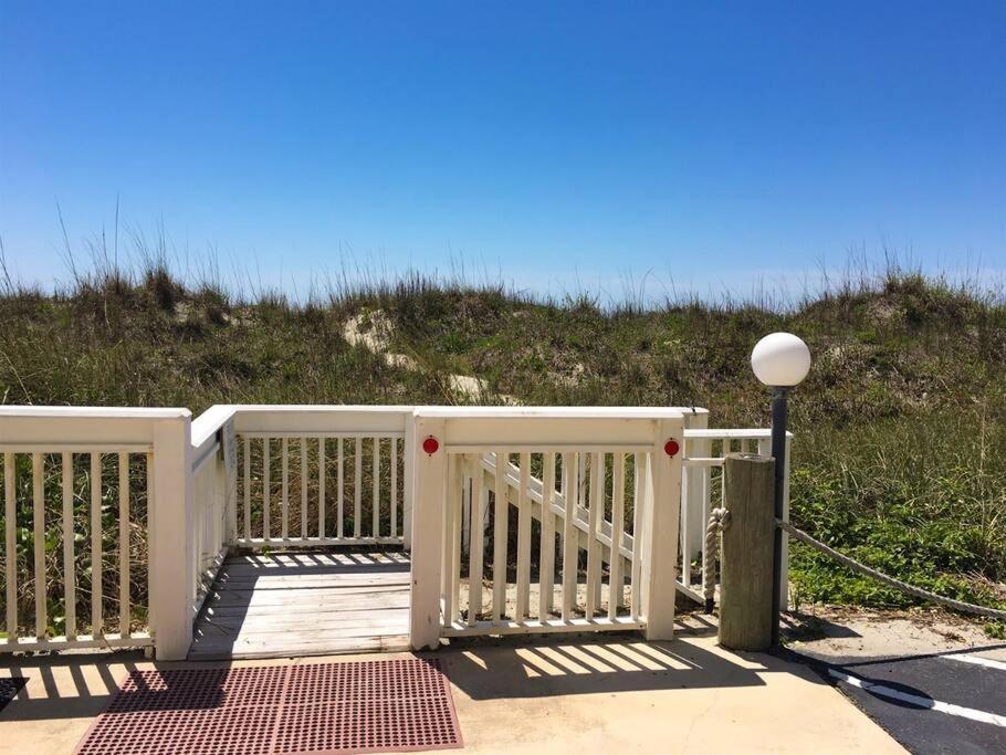 *2Br Oceanfront Retreat*King Ensuite*Pool*Nmb Cherry Grove*Pc4 Myrtle Beach Bagian luar foto